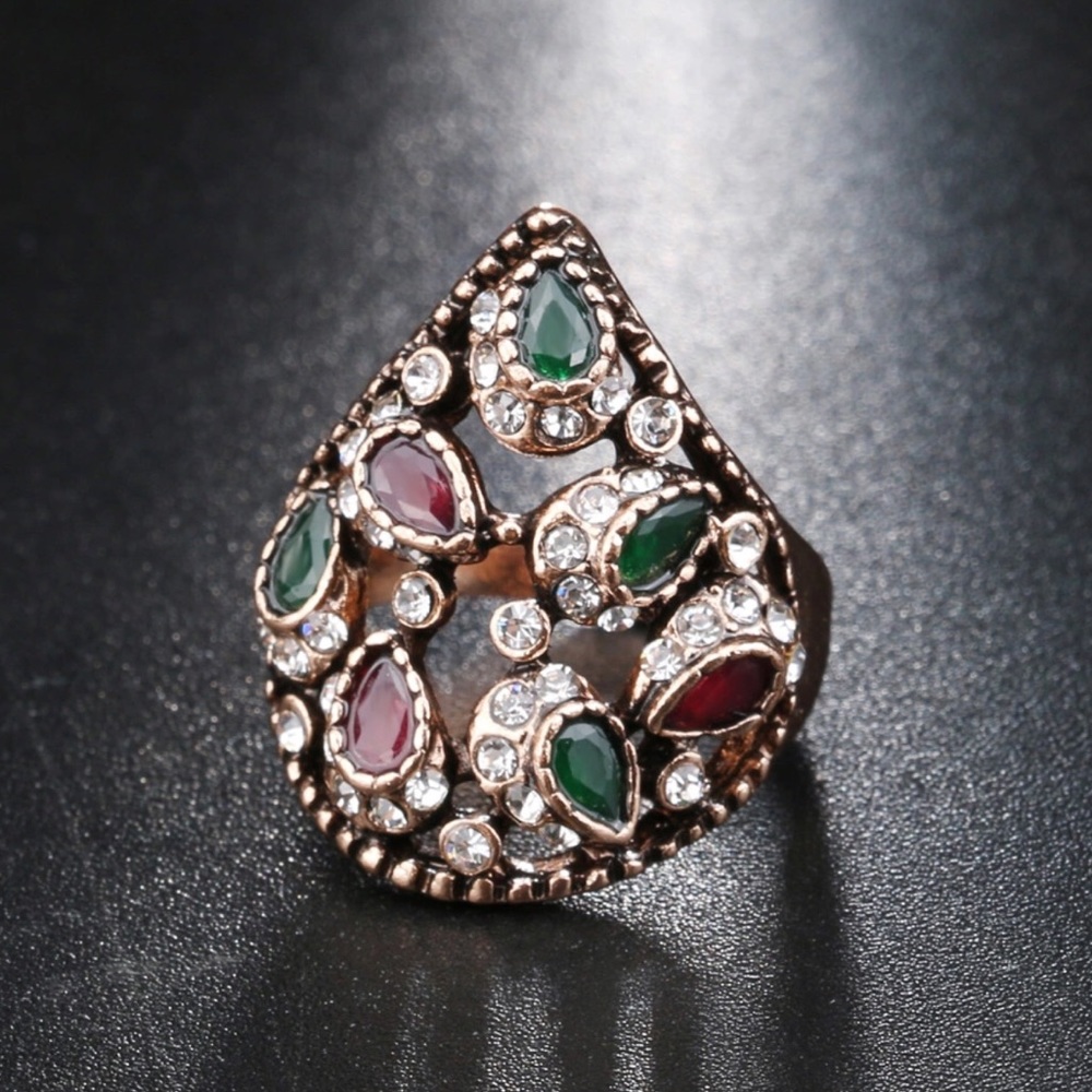 Abigail Antique Gold Ring